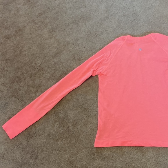 Lululemon Sunset Swiftly Tech LS Race Length - Picture 8 of 11